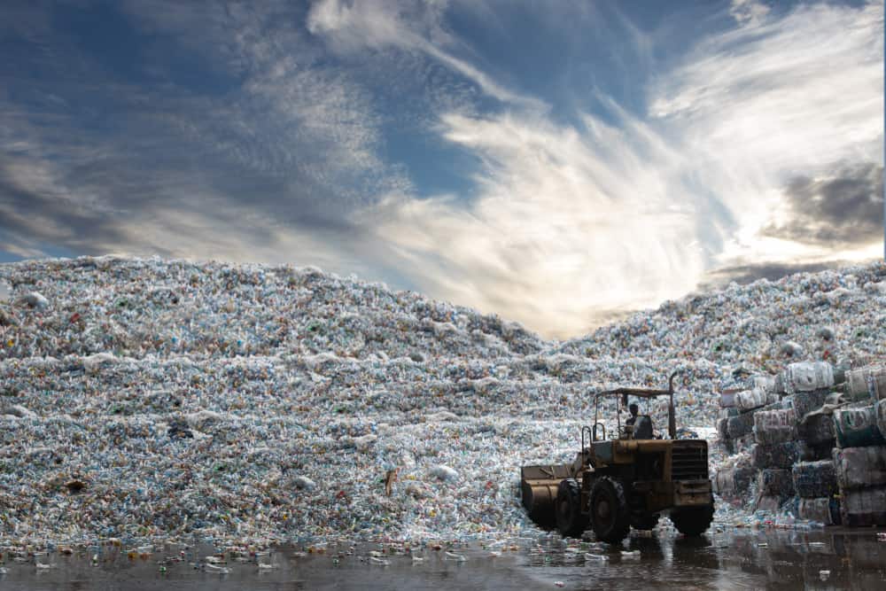 smaltimento della plastica