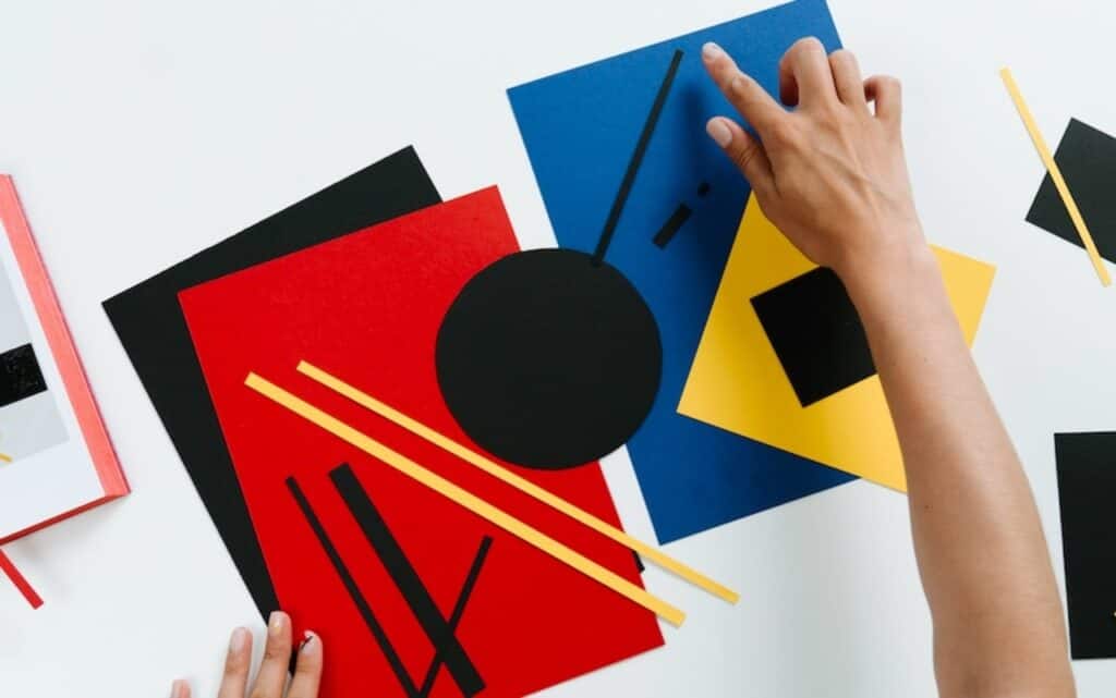 Scopri qui 5 interessanti idee di design basate sul concetto dell'economia circolare e, soprattutto, sostenibili a livello ambientale.