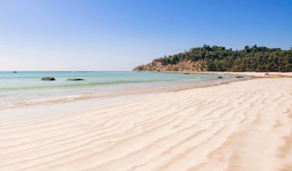 Vi siete mai chiesti in che modo si crea la schiuma nel mare dove facciamo il bagno? Ecco tutto quello che dovete sapere a proposito!