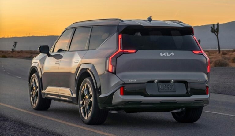 Retrofit elettrico: trasformare la vecchia auto a benzina in elettrica conviene davvero?